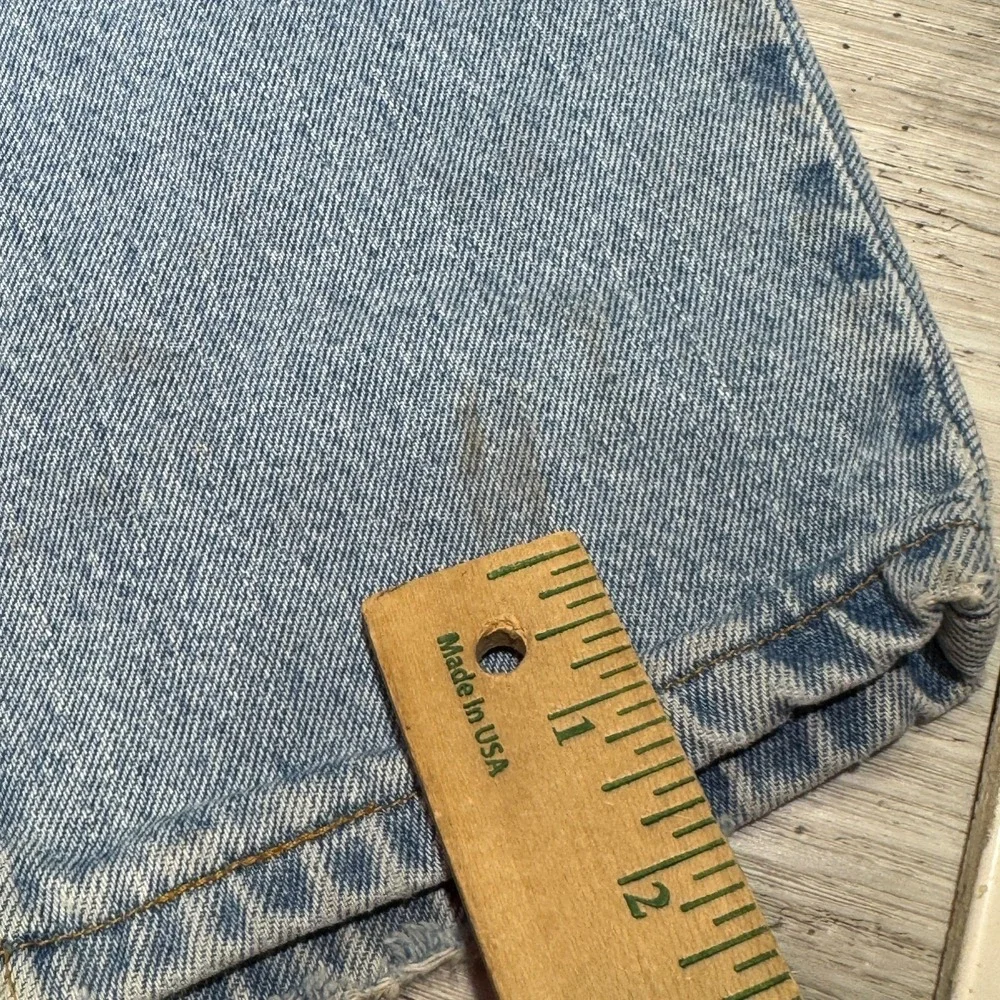 VTG Levis 560 Jeans Mens 34x30 Blue Relaxed Tapered Light Wash Made In USA Bat‎